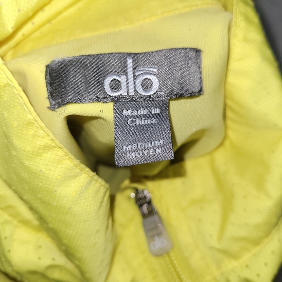 Alo yellow zip up jacket - Picture 5 of 10